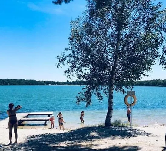 Hh_ferienhaus Nicole, 100 Meter Zum Badesee Gorden-Staupitz